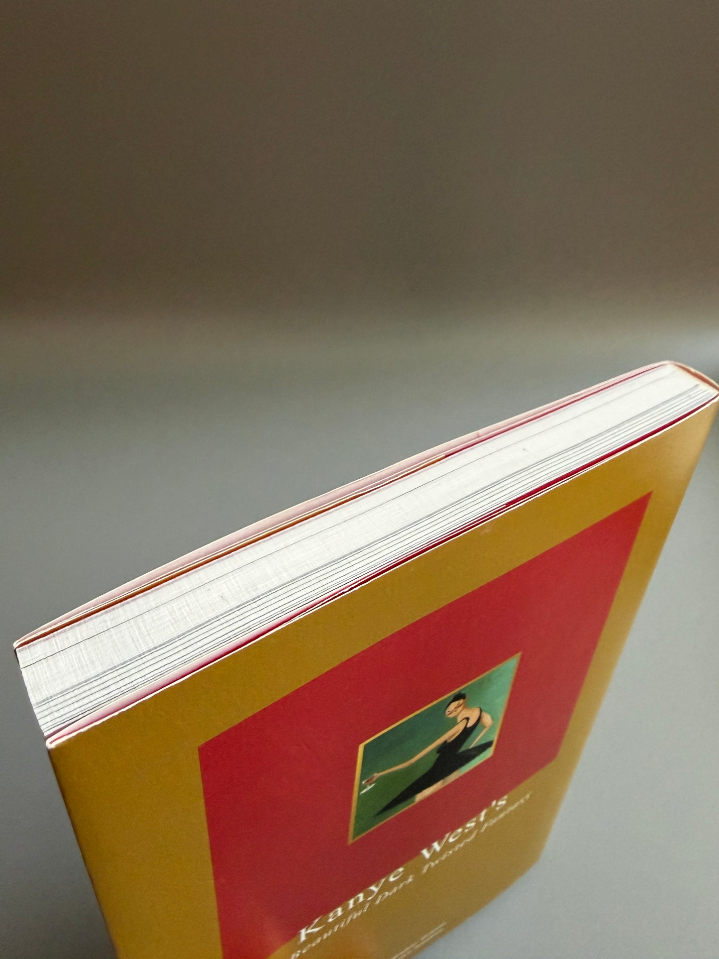 カーク・ウォーカー・グレイヴス「カニエ・ウェスト論《MBDTF》から読み解く奇才の肖像」